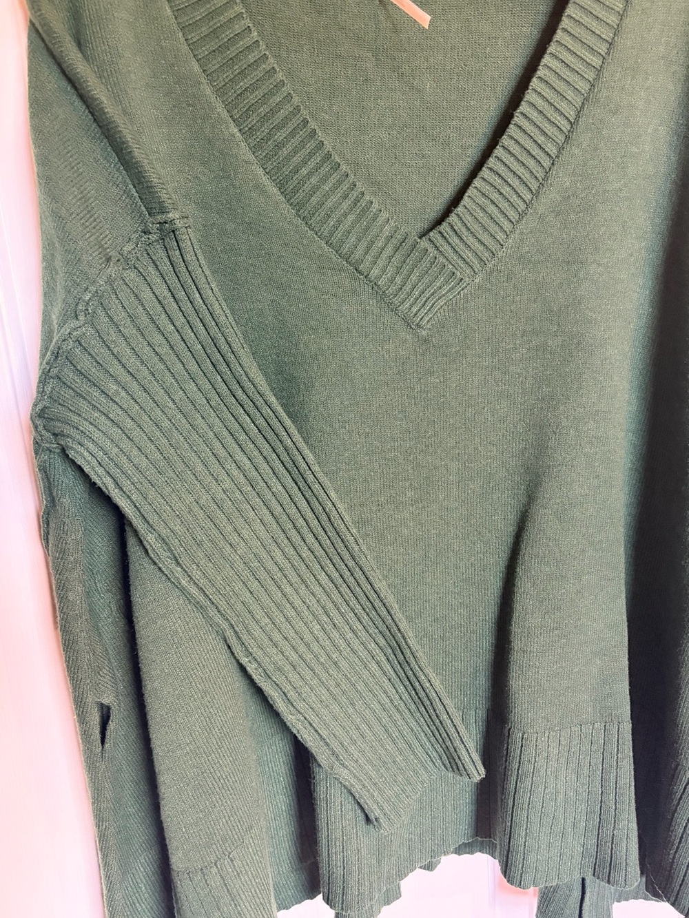 Free People Green Orion V-Neck Sweater - Picture 4 of 10